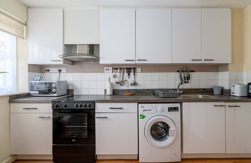 Burnt Oak Apartment | GuestReady - A touch of elegance in Burnt Oak