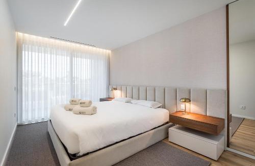 Madalena Apartment | GuestReady - Beach and Pool Escape in Gaia