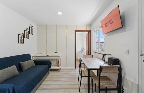 Madalena House | GuestReady – Ideal Couple’s Spot in Gaia