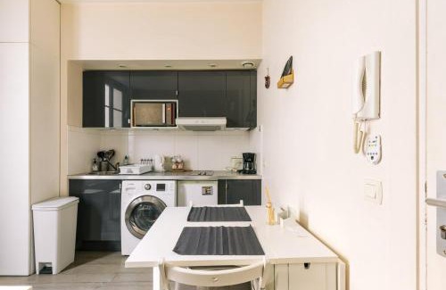 Notre-Dame-des-Champs Apartment | GuestReady - Natalia