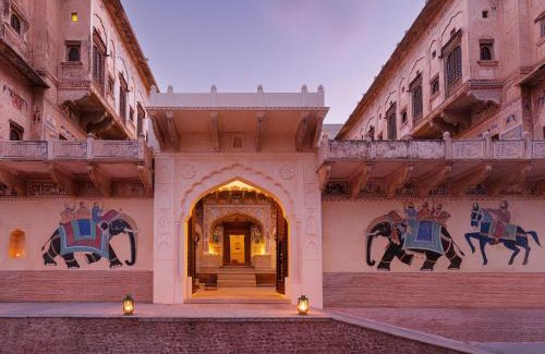 Mandawa Hotel | Gulab Haveli - IHCL SeleQtions, Mandawa