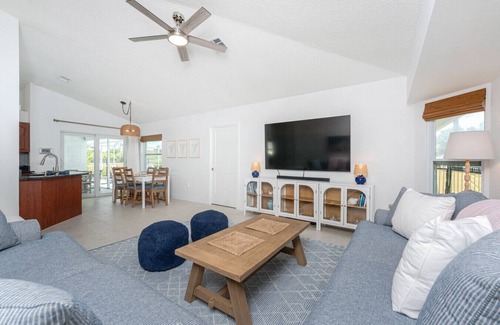 Englewood East House | Gulf Coast Getaway Now | Relax by the Pool, Explore the Gulf