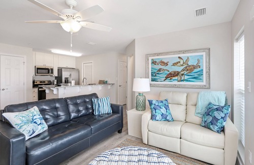 Mexico Beach Condo | Gulf Front, NW Top Floor Condo on Side Street in MXB ~ Surfside 17