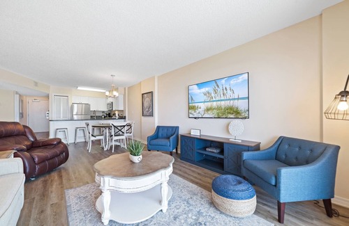 Fort Morgan Condo | Gulf Shores Plantation Palms 6610 ~ In/Outdoor Pools, Hot Tub + $400 in FREE Activities ~ Zoo + More
