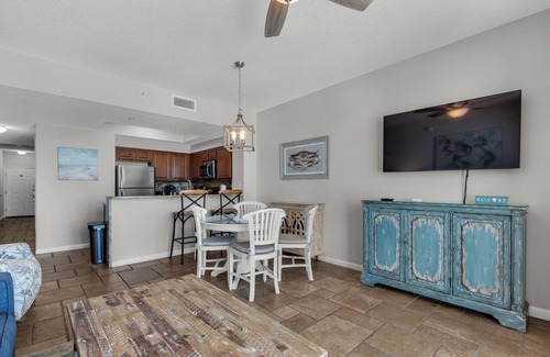 Miramar Beach Condo | Gulf View Condo at Majestic Sun | Steps to Private Beach + Pools!