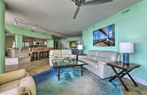 Holiday Isle Apartment | Gulf View Destin Condo with Resort Pool and Spa!