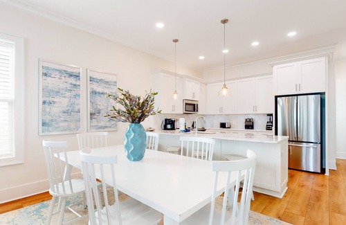 Gulf Shores House | Gulf-view house with heated pool, balcony, patio, central AC, & W/D