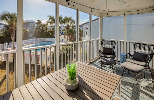 Dune Allen Beach Condo | Gulf view, Pool, Deed Beach Beach Access in Santa Rosa Beach.