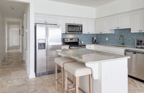 Rosemary Beach Condo | Gulf views,Hear the waves from your private balcony +Free Attraction Tickets!
