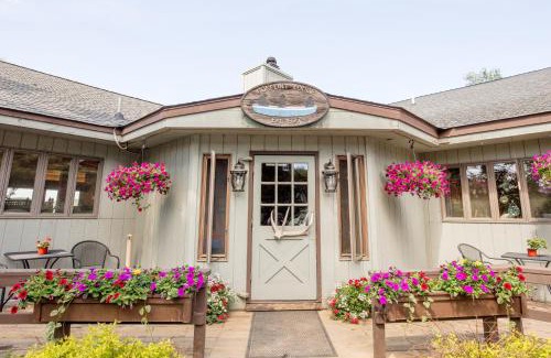 Grand Marais Cabin | Gunflint Lodge