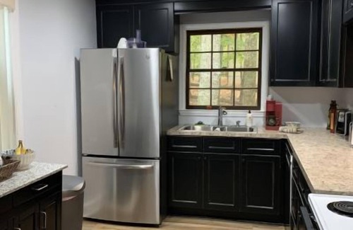 Beech Mountain Condo | GV-1 Loft - Updated & on the golf course