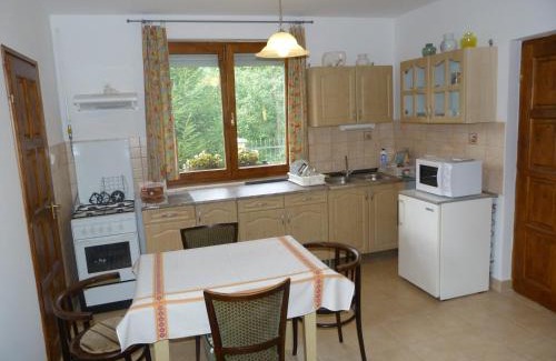 Debrecen Apartment | Gyümölcsöskert Szálláshely