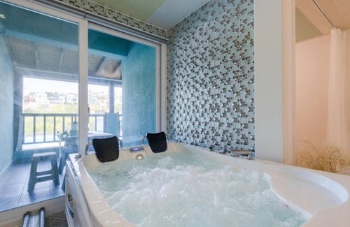 Gyeongju House | Gyeongju J-the Garden Pension