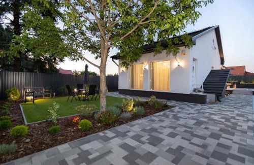 Gyoparosfuerdo House | Gyopárosi Deluxe Private Wellness House 4 Csillag