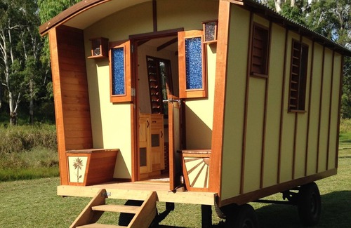 Port Douglas Cabin | Gypsy Wagon Glamping Port Douglas Hinterland