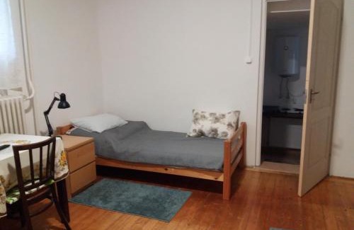 Mezokovacshaza House | Hársfák