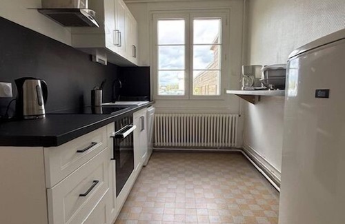 Aunay-sous-Auneau House | Hébergements le Camp d'Auneau - Leboudubout