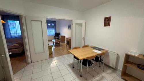 Heviz Apartment | Hévíz Petőfi Apartman