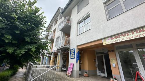 Heviz Apartment | Hévíz Petőfi Apartman