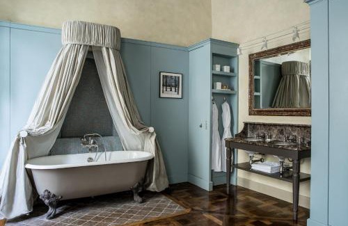 6th Arrondissement Hotel | Hôtel des Saints Pères - Esprit de France