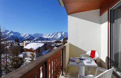 Cognet Hotel | Hôtel Eliova Le Chaix