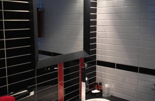 Oloron-Sainte-Marie Hotel | Hôtel L'Astrolabe