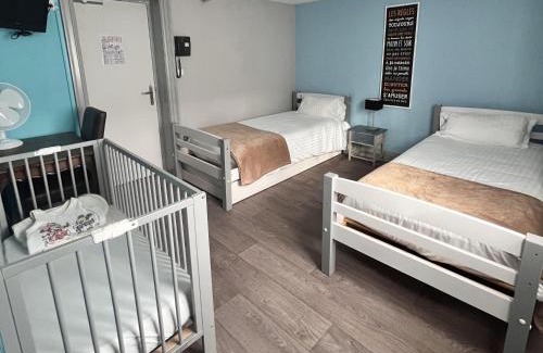 Chatellerault Hotel | Hôtel L'Univers