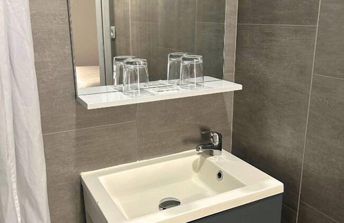 Carnon-Plage Hotel | Hôtel Le Carnon