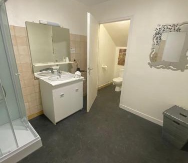 Cerizay Hotel | Hôtel Le Cerizay