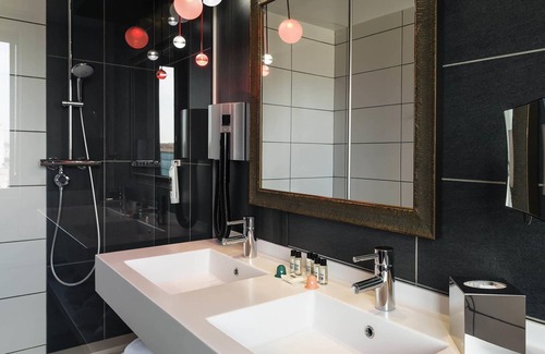 Villette Gare Hotel | Hôtel Mercure Lyon Centre - Gare Part Dieu