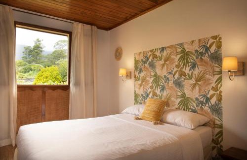 La Plaine-des-Palmistes Hotel | Hôtel & Restaurant La Ferme Du Pommeau