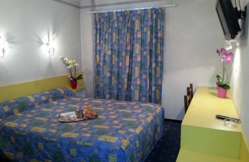 La Freissinouse Hotel | Hôtel & Restaurant Azur