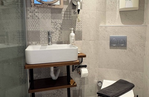 Tokoglu Hotel | H&R Alaçatı Hotel
