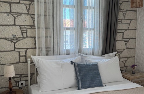 Tokoglu Hotel | H&R Alaçatı Hotel