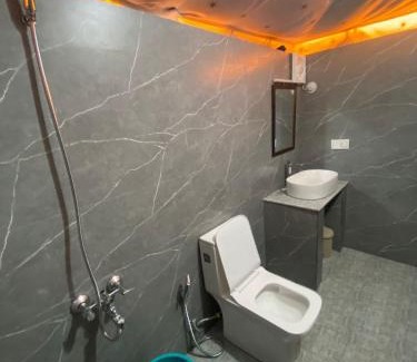 Naina Range House | H .R. MOUNT VIEW HOMESTAY.