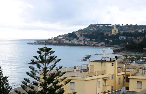 Arma di Taggia Apartment | H11 [Arma Vista Mare Panoramica]