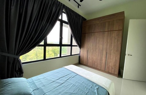 Putrajaya Apartment | Ha-aH⁴ Home@Conezion IOI Resort City,3BR w Balcony