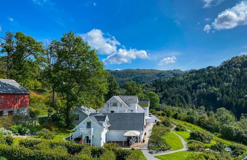 Uggdal Hotel | Haaheim Gaard