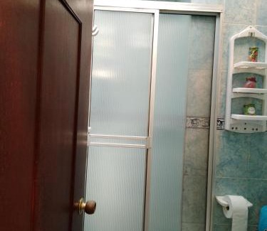 Fontibon House | Habitación 5 minutos aeropuerto