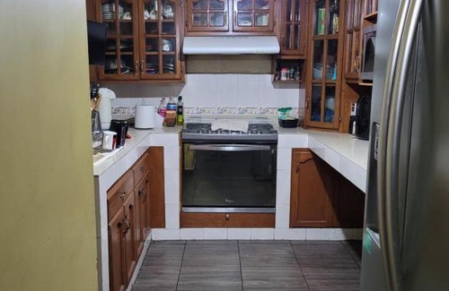 Escobedo House | Habitación en casa particular