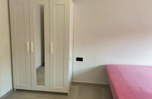 Barri Centre Apartment | Habitación Grande en Apartamento Compartido