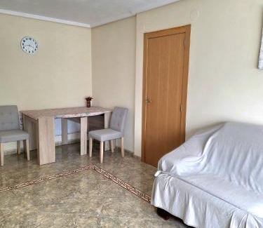 Paterna House | Habitación Privada Cerca de Valencia En Vivienda Compartida