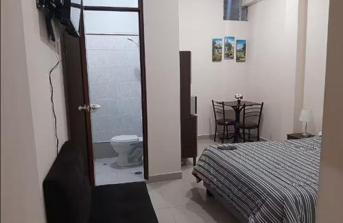 El Tambo House | Habitación privada cerca a la plaza Constitución en un 1er piso