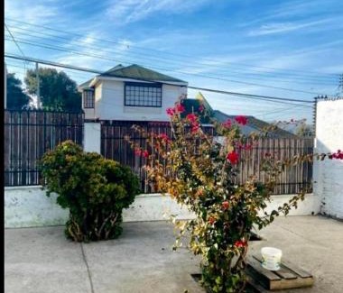 San Antonio House | Habitacion Deluxe, Wi-Fi, desayuno gratis y a minutos del crucero!