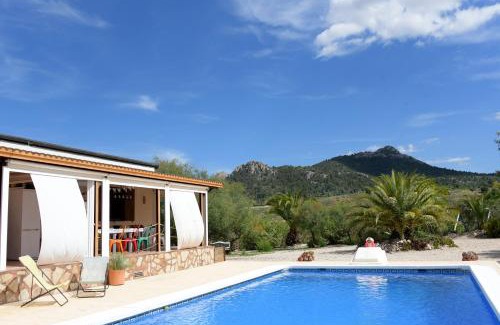 Villena Apartment | Hacienda Cabreras