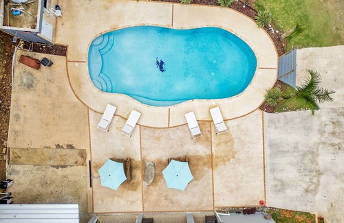 Pugnado Afuera Ski Chalet | Hacienda M&B · Perfect for Groups, with Pool and Spacious Patio