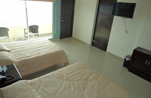 Ferrocarrilera Hotel | Hacienda Mazatlán sea view