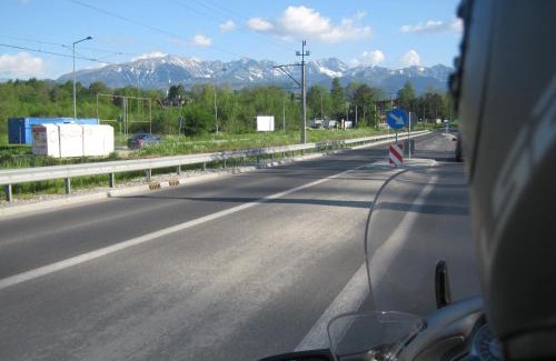 Czarna Gora House | Hacjenda - Apartamenty i Pokoje Gościnne