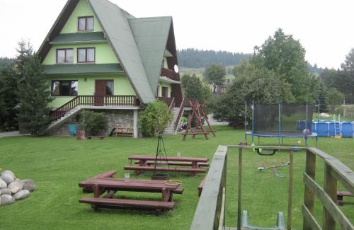 Czarna Gora House | Hacjenda - Apartamenty i Pokoje Gościnne