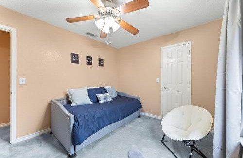 Frisco Villa | Hackberry Hideaway